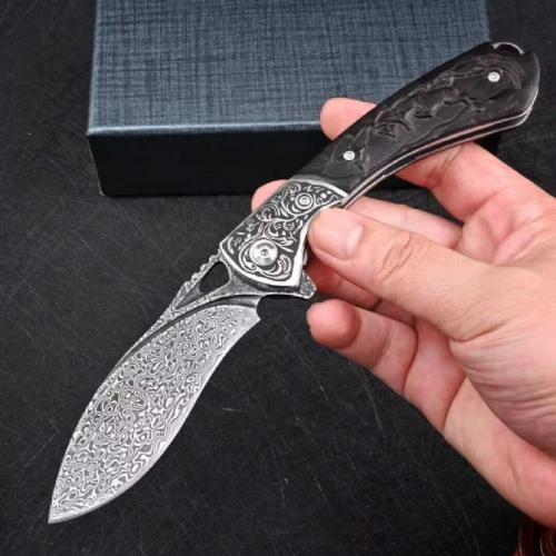 VG10 Damascus - Spotted Deer Folding Knife