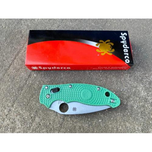 Spyderco C101 with Nylon Glass Fiber Handle