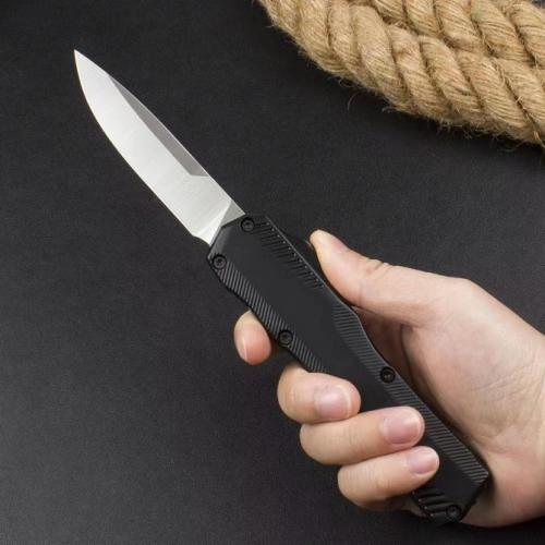 Kershaw Spring-Assisted Knife with a Zinc-Aluminum Handle