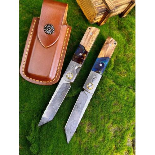 Xiu Shui Damascus Folding Knife