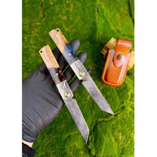 Xiu Shui Damascus Folding Knife