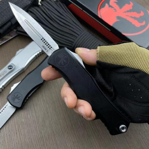 Introducing the Microtech Hera II: Featuring a sleek hidden screw design.