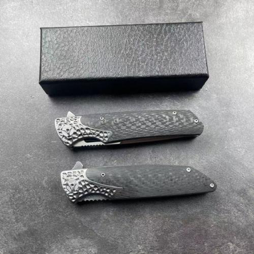 M390 Folding Knife with a Sharp Blade
