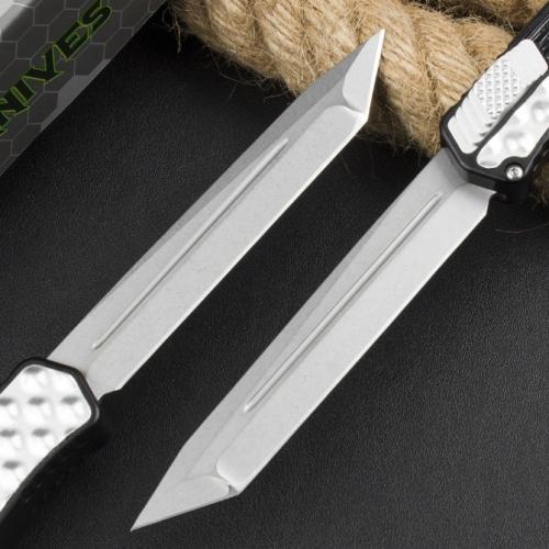 Heretic Cleric II OTF Knife - Foam Textured Inlay