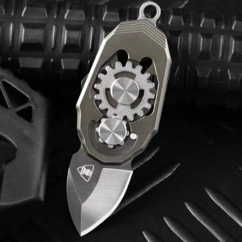 Mini Multi-Tool Pocket Knife: Compact Versatility at Your Fingertips