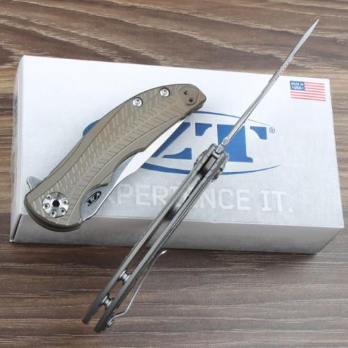 ZT0609 Titanium Folding Knife with Smooth Ceramic Bearings