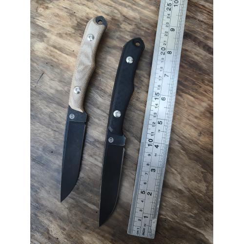 Chris Reeve Inyoni Fixed Blade Knife with Black Blade