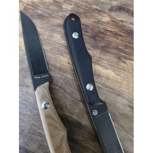Chris Reeve Inyoni Fixed Blade Knife with Black Blade