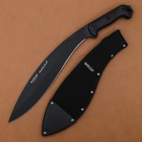 Introducing the KA-BAR Becker Reinhardt BK21 Kukri Machete: a perfect blend of tradition and innovation. Engineered for 