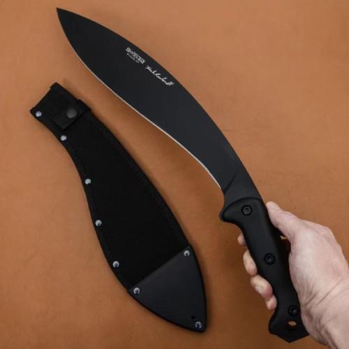 Introducing the KA-BAR Becker Reinhardt BK21 Kukri Machete: a perfect blend of tradition and innovation. Engineered for 