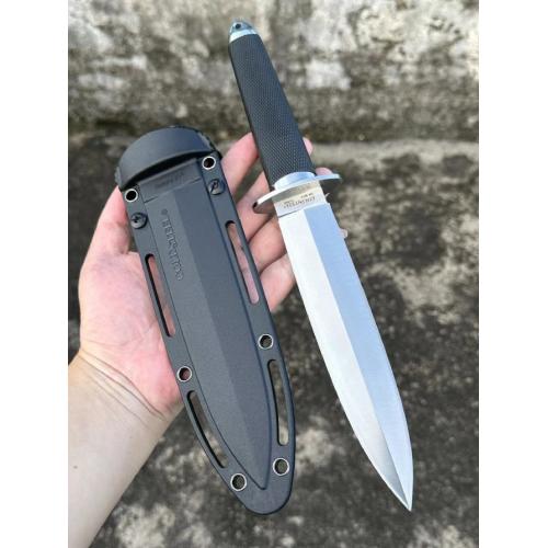 Introducing the Cold Steel San Mai Master Tanto: a masterpiece of craftsmanship and precision. Designed for those who de