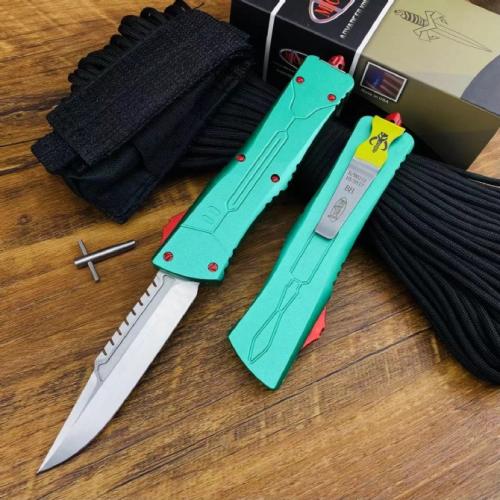 Microtech: Dinosaur Bounty Hunter