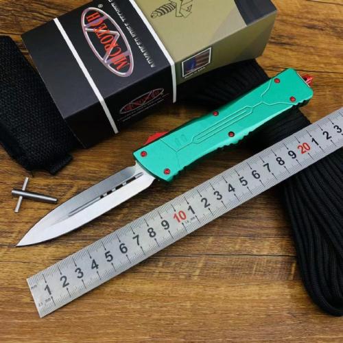 Microtech: Dinosaur Bounty Hunter