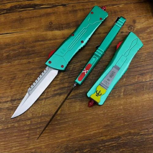 Microtech: Dinosaur Bounty Hunter