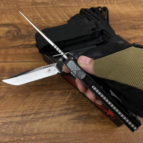 Introducing the Microtech Glykon T-Blade Carbon Fiber Edition.