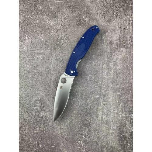 Spyderco C142 Fiberglass Folding Knife