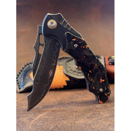 Introducing the Rhino Damascus Folding Knife: A New Arrival