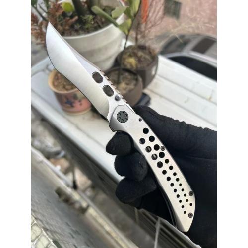 Introducing the Little Octopus Folding Knife