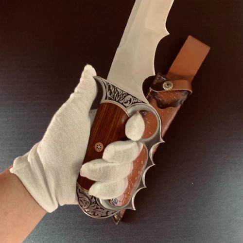 Danu Wristband Knife