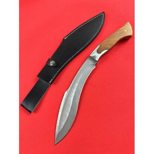 Patterned Kukri Knife: A Fusion of Tradition and Craftsmanship