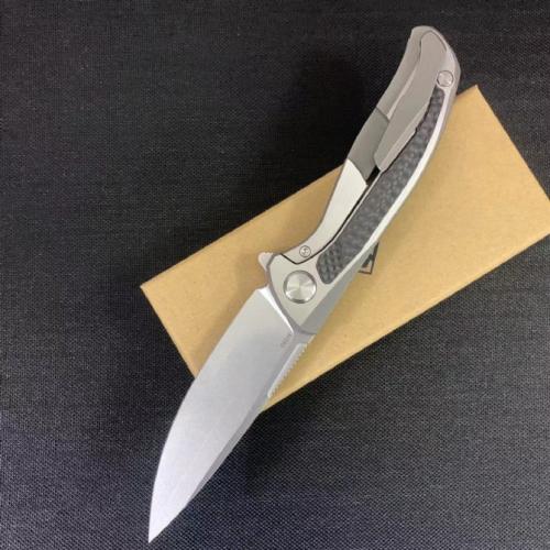 Bear Head Quantum Gen 4 Folding Knife: Carbon Fiber & Titanium