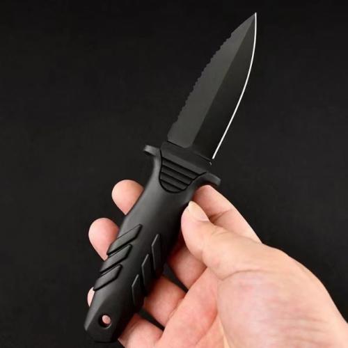 Fox FX-647S Tactical Knife: Precision and Performance in Your Hands