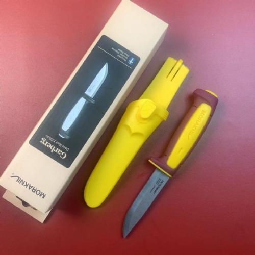 Swedish Mora Small Fixed Blade (Pointed)