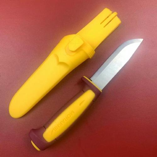 Swedish Mora Small Fixed Blade with Medium Rounded Tip