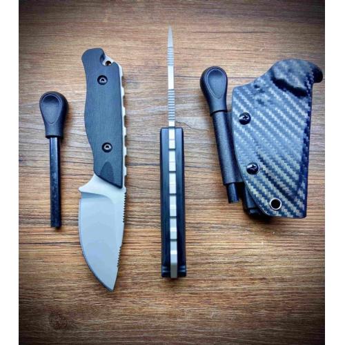 Benchmade 05017 Bushcrafter Knife: Precision-crafted for the wilderness enthusiast, this knife combines durability with 