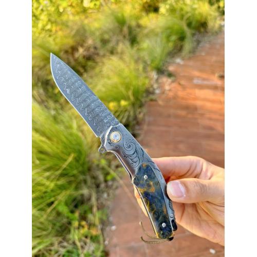 Wanderlust Premium Handmade Damascus Folding Knife