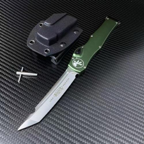Microtech Halo 6 with Green Handle
