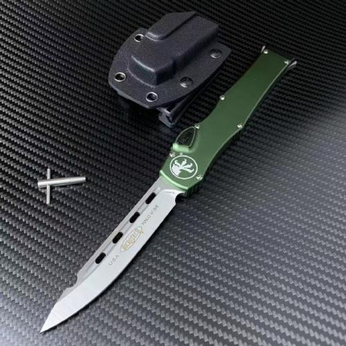 Microtech Halo 6 with Green Handle