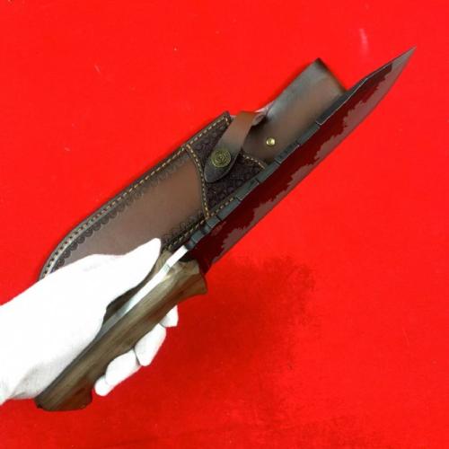 Miller C8 Medium Breaching Knife: Precision and Power in Your Hands