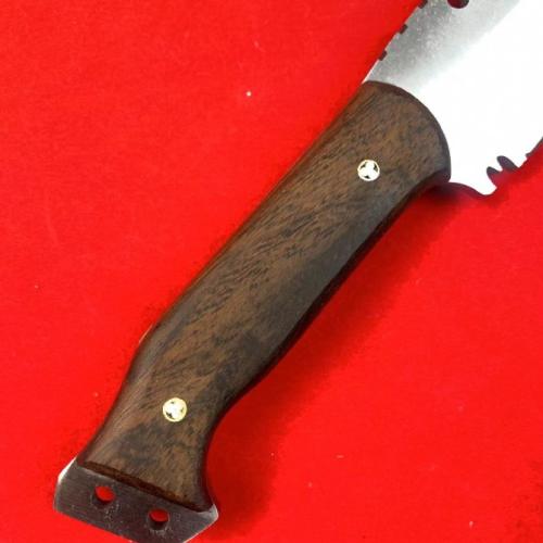 Beast Breaching Knife