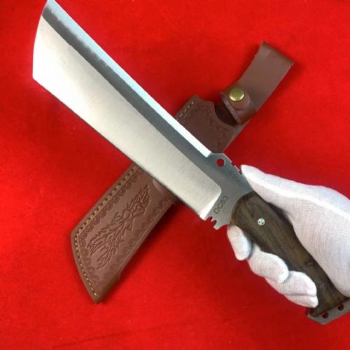 Beast Breaching Knife