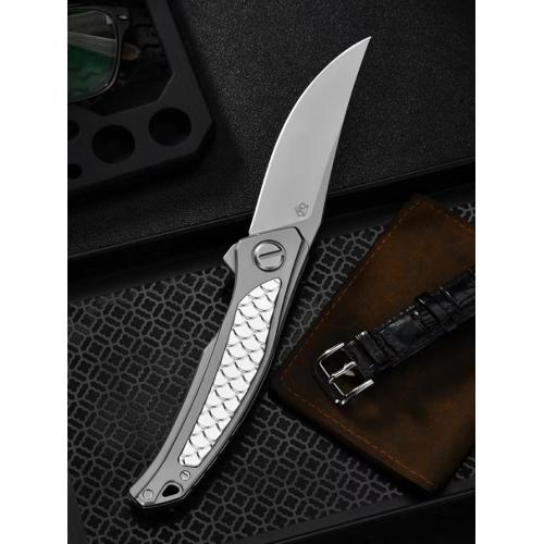 Bear Head Dragon Scale Heavy-Duty Folding Knife