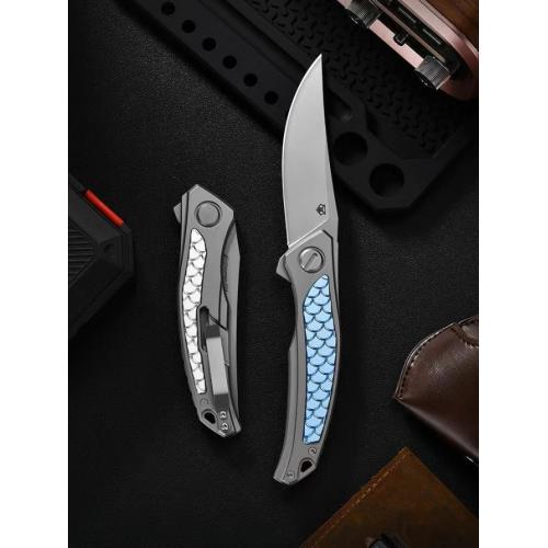 Bear Head Dragon Scale Heavy-Duty Folding Knife