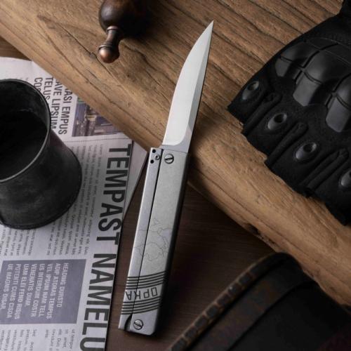 EDC Tactical Folding Knife